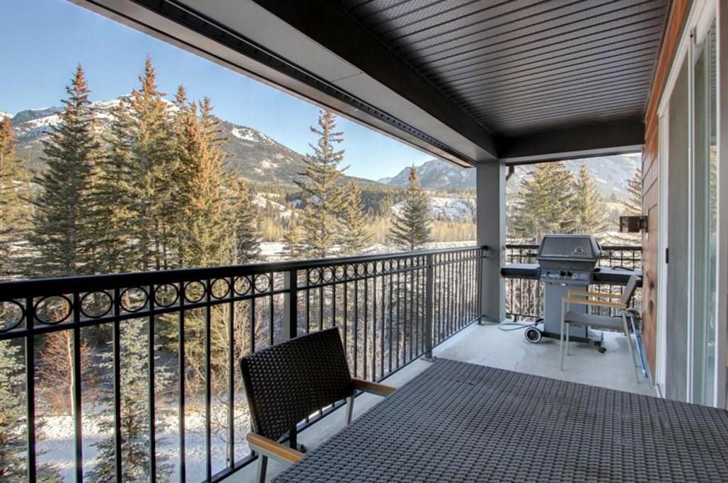 B&B Grand Rockies Resort 2Br 1Pullout Canmore Extérieur photo